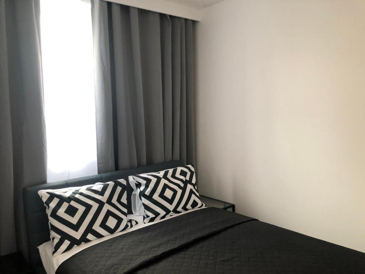 Platinex 6 Apartment